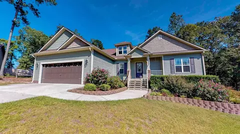 104 Gray Ct, Smithfield, NC 27577 photo 2