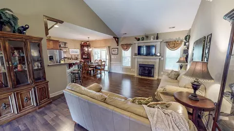 104 Gray Ct, Smithfield, NC 27577 photo 5