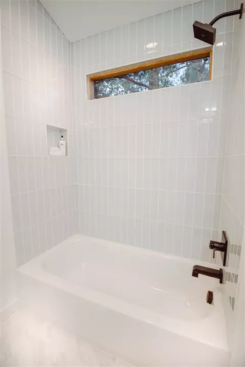 1211 Gilbert St, Durham, NC 27701 photo 16