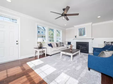 910 N Elizabeth St, Durham, NC 27701 photo 4