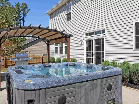 614 Ashburn Ln, Durham, NC 27703 photo 24