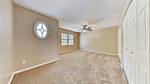 2033 Spring Creek Dr, Durham, NC 27704 photo 9