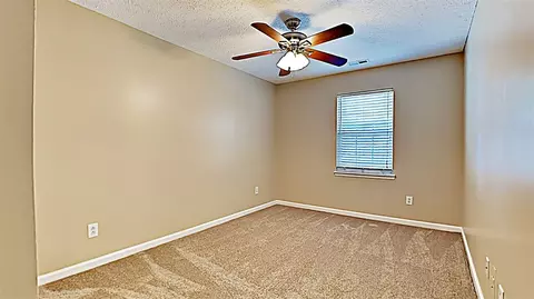 2033 Spring Creek Dr, Durham, NC 27704 photo 10