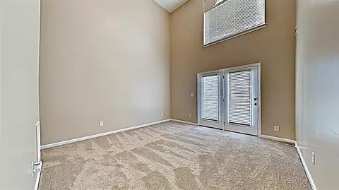 2033 Spring Creek Dr, Durham, NC 27704 photo 4