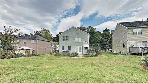 2033 Spring Creek Dr, Durham, NC 27704 photo 12