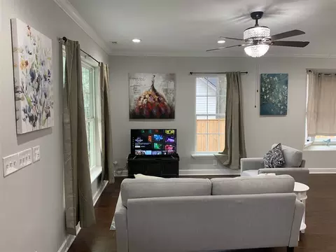 1302 E Main St, Durham, NC 27703 photo 7