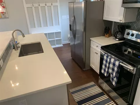 1302 E Main St, Durham, NC 27703 photo 9