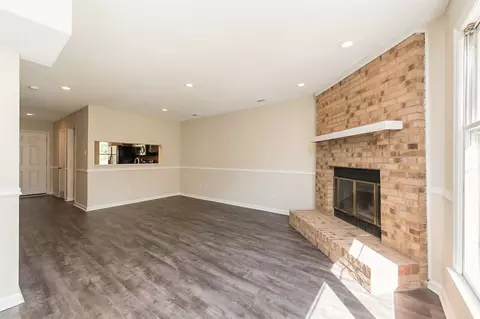 3 Durbin Pl, Durham, NC 27705 photo 2