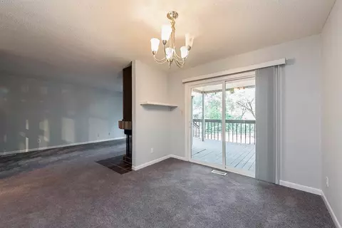 4100 Five Oaks Dr, Durham, NC 27707 photo 9