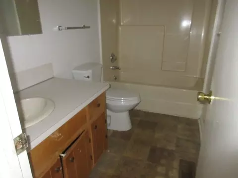 316 Melbourne St, Durham, NC 27703 photo 8