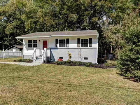 1308 Valley Rd, Garner, NC 27529 photo 1