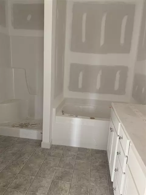877 Hatcher Rd, Selma, NC 27576 photo 8