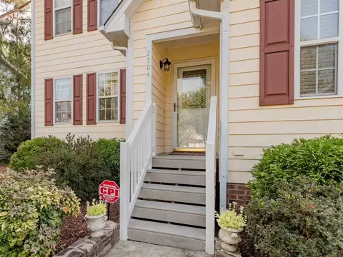 2504 Dovetail Dr, Durham, NC 27704 photo 18