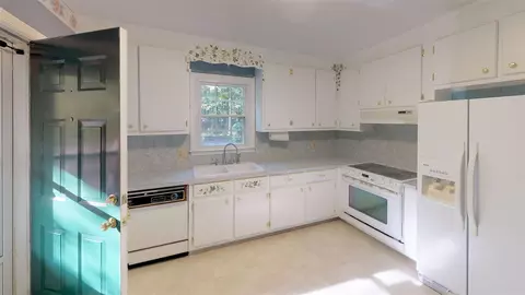 5905 Crabapple Rd, Durham, NC 27712 photo 6