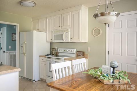 23 Atlantic Ave, Benson, NC 27504 photo 7