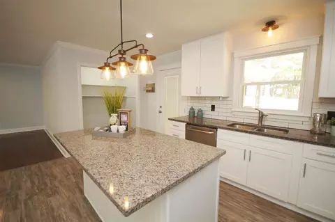 604 Lakeview Rd, Durham, NC 27712 photo 11