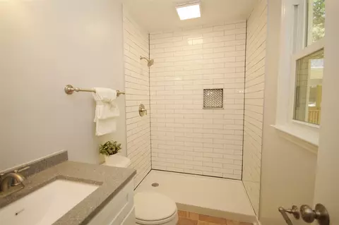 604 Lakeview Rd, Durham, NC 27712 photo 16