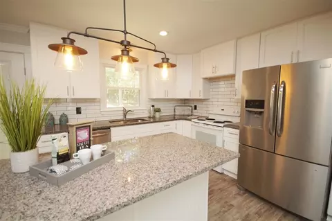 604 Lakeview Rd, Durham, NC 27712 photo 10