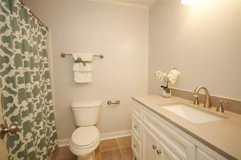 604 Lakeview Rd, Durham, NC 27712 photo 20