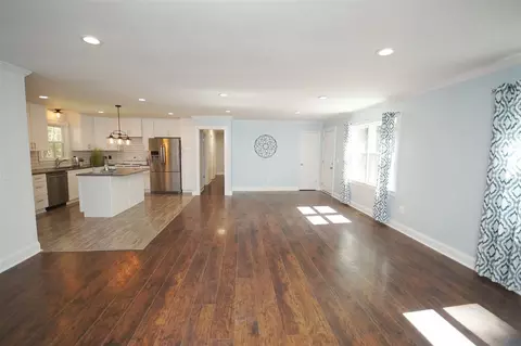 604 Lakeview Rd, Durham, NC 27712 photo 7
