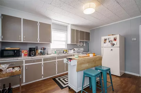 2402 Everett Ave, Raleigh, NC 27607 photo 6