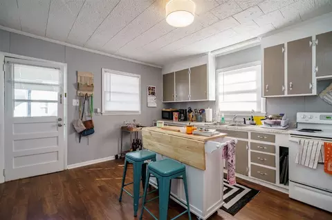 2402 Everett Ave, Raleigh, NC 27607 photo 7