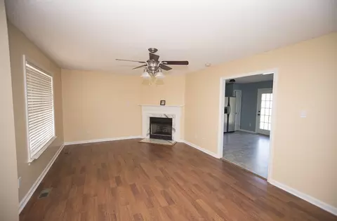 25 Boardwalk Ave, Benson, NC 27504 photo 6