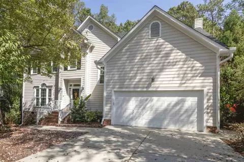 110 Ashwyn Ct, Cary, NC 27518 photo 1