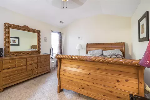 908 Clifford Dr, Durham, NC 27704 photo 7