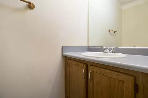 908 Clifford Dr, Durham, NC 27704 photo 6