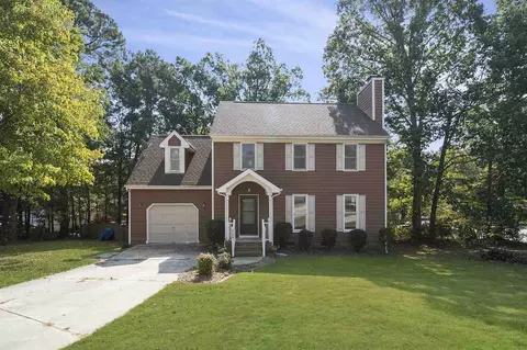908 Clifford Dr, Durham, NC 27704 photo 1