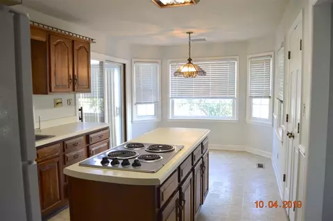 811 Davis Ave, Dunn, NC 28334 photo 8