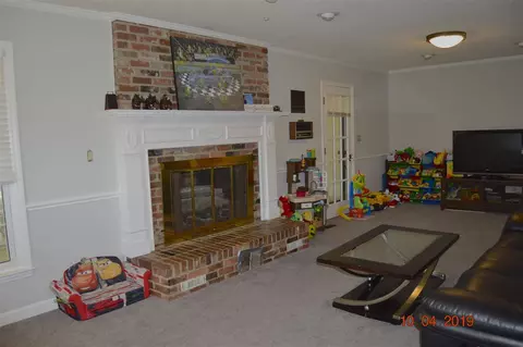 811 Davis Ave, Dunn, NC 28334 photo 6