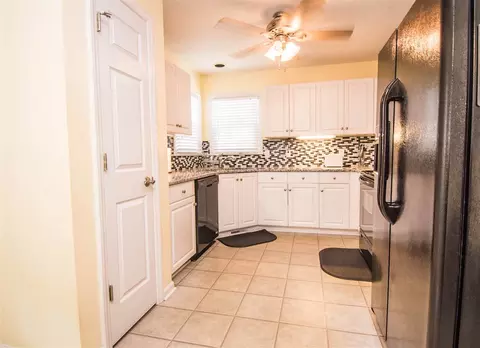 195 Windsor Dr, Angier, NC 27501 photo 10
