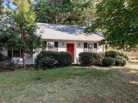 204 Long Crescent Dr, Durham, NC 27712 photo 8