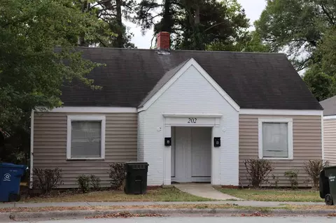 202 E Club Blvd, Durham, NC 27704 photo 1