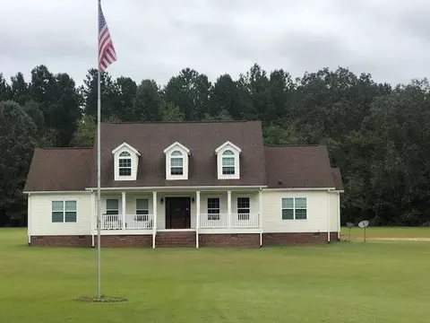 1570 Thompson Rd, Bunnlevel, NC 28323 photo 1