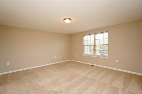 625 Hiddenbrook Dr, Durham, NC 27703 photo 18
