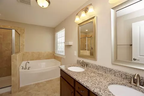 625 Hiddenbrook Dr, Durham, NC 27703 photo 19