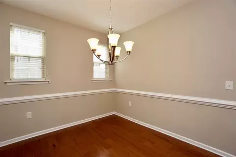 625 Hiddenbrook Dr, Durham, NC 27703 photo 5