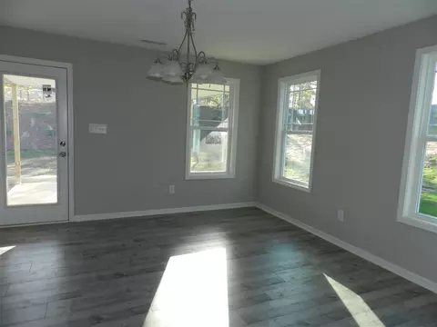 60 Mountain View Dr, Garner, NC 27529 photo 4