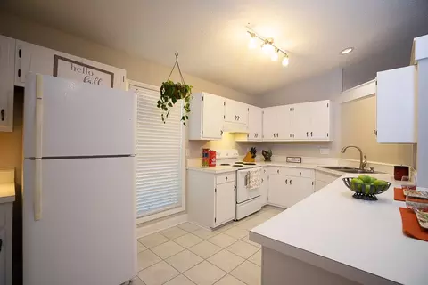 1827 Tarbert Dr, Cary, NC 27511 photo 8