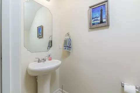 206 Thistle Downs Dr, Burlington, NC 27215 photo 8