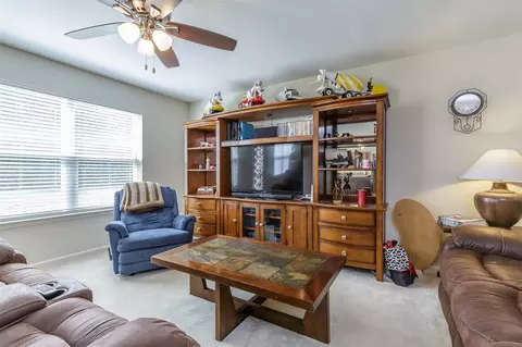 206 Thistle Downs Dr, Burlington, NC 27215 photo 9