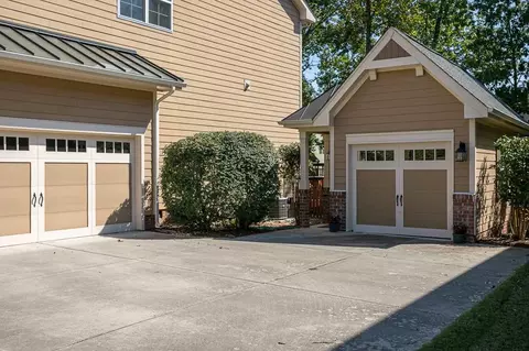 1324 Plunket Dr, Wake Forest, NC 27587 photo 2
