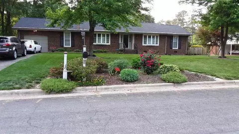 2004 Ryerson Dr, Garner, NC 27529 photo 1