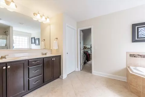 4517 Cottendale Dr, Durham, NC 27703 photo 19