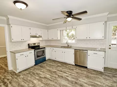 105 E Dynasty Dr, Cary, NC 27513 photo 9
