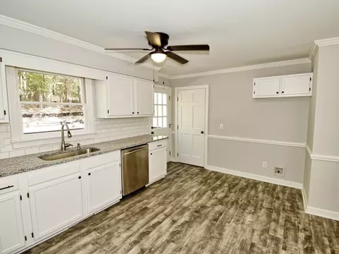 105 E Dynasty Dr, Cary, NC 27513 photo 10