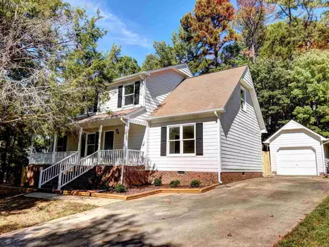 105 E Dynasty Dr, Cary, NC 27513 photo 3